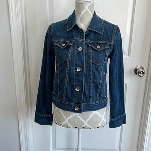 Gap stretch jean jacket size small
